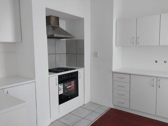 To Let 2 Bedroom Property for Rent in Fish Hoek Western Cape